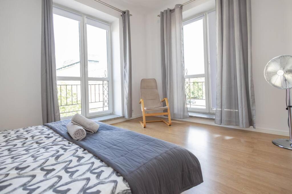 Apartment Spacious In Heart Of