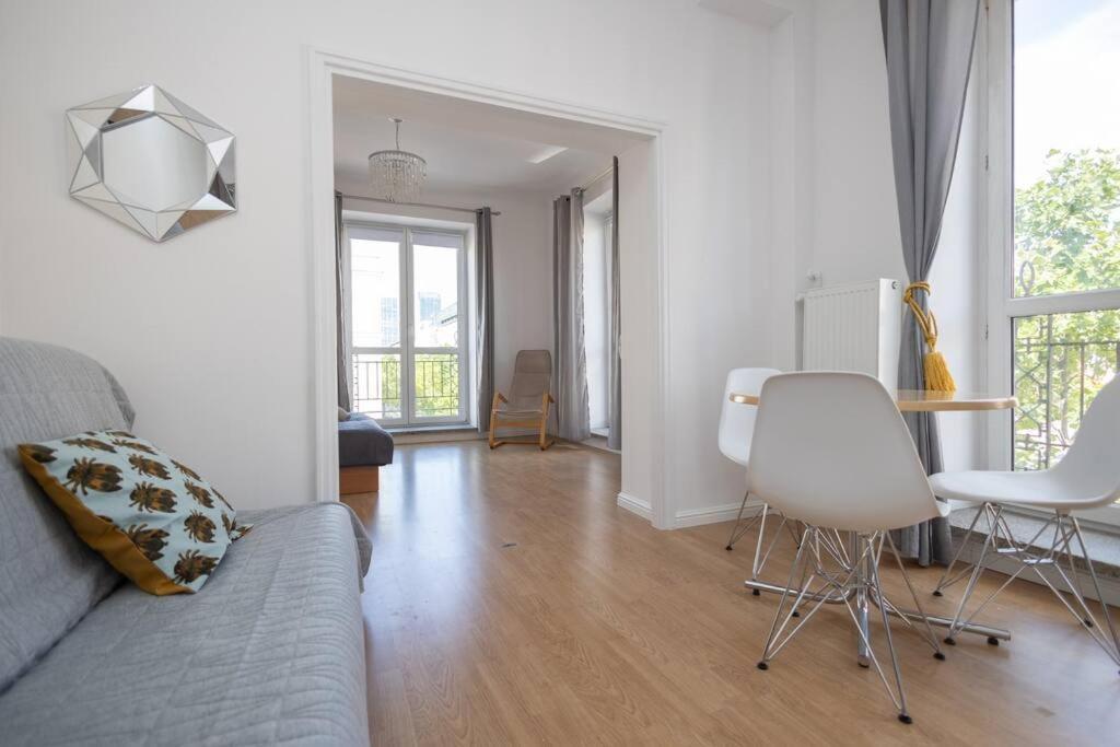 Spacious In Heart Of * Warsaw