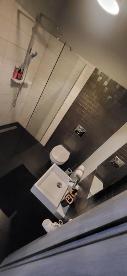 Antresola Metro Plocka Apartment