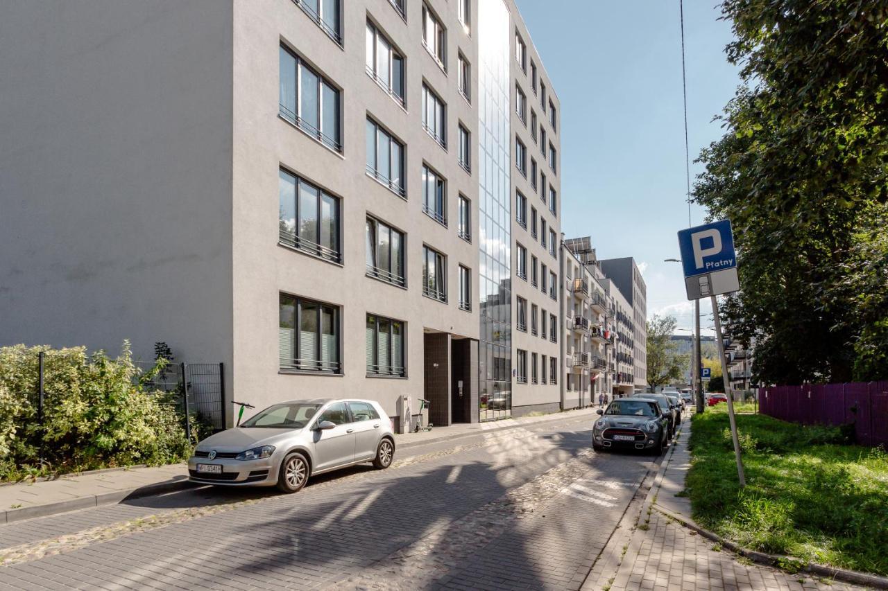 Apartment Expo Center