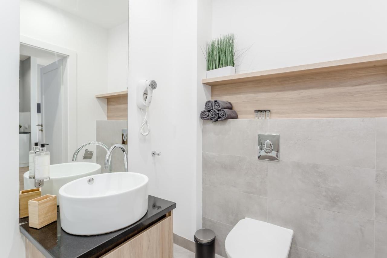 Apartment Expo Center