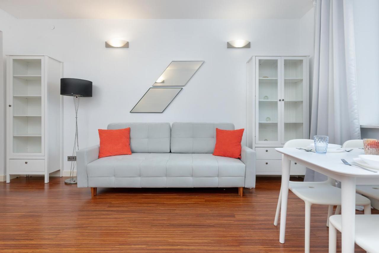 Apartment Rejtana Comfortable Mokotow By Renters