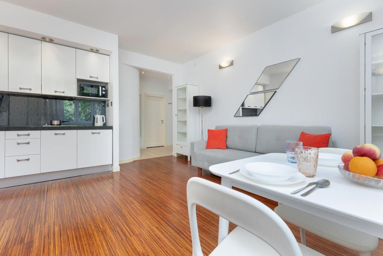 Rejtana Comfortable Mokotow By Renters Apartment