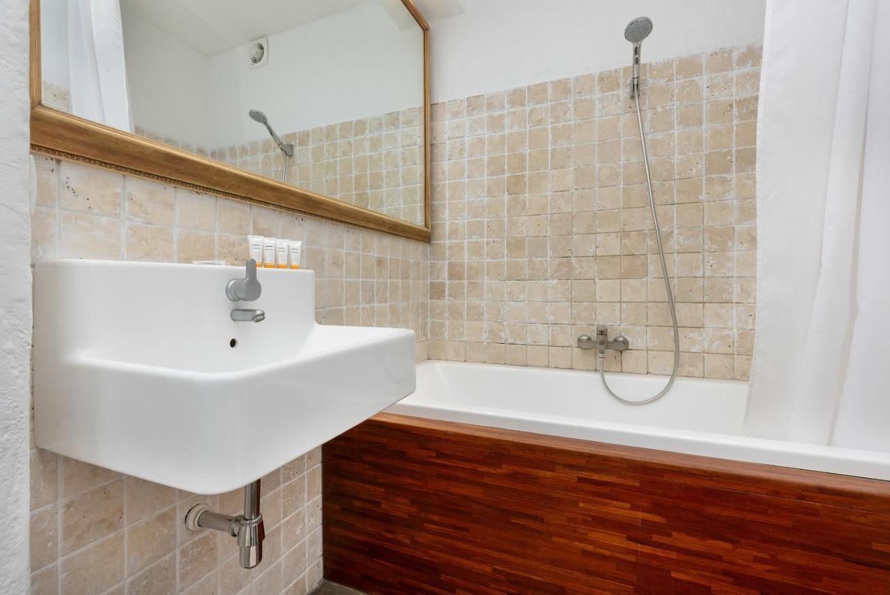 Apartment Rejtana Comfortable Mokotow By Renters