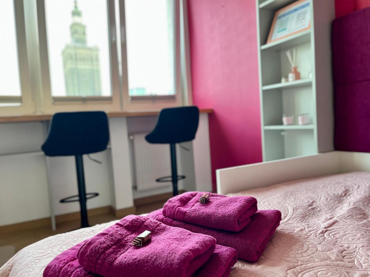 Apartment -- View City Center Pink --
