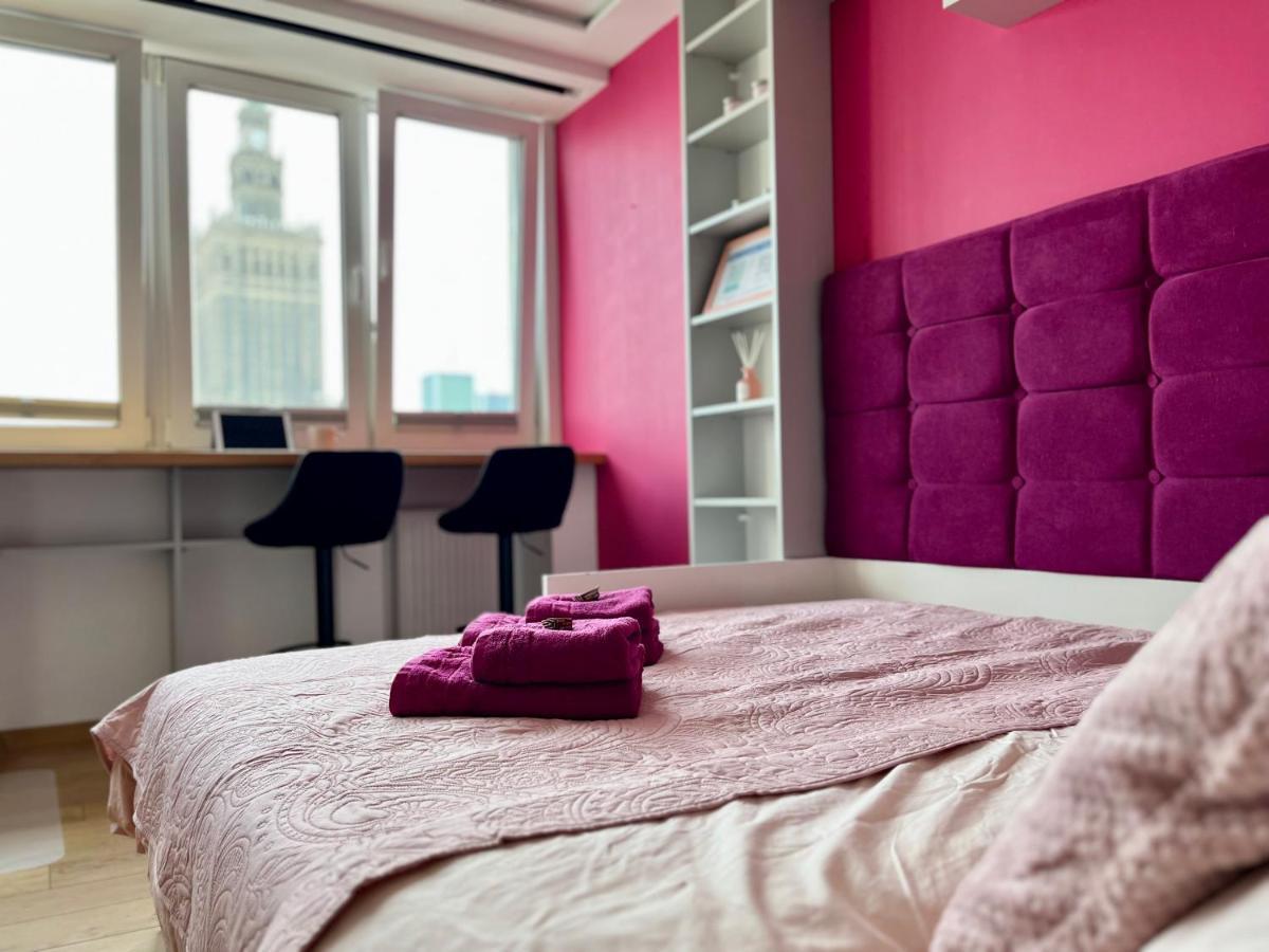 Apartment -- View City Center Pink --
