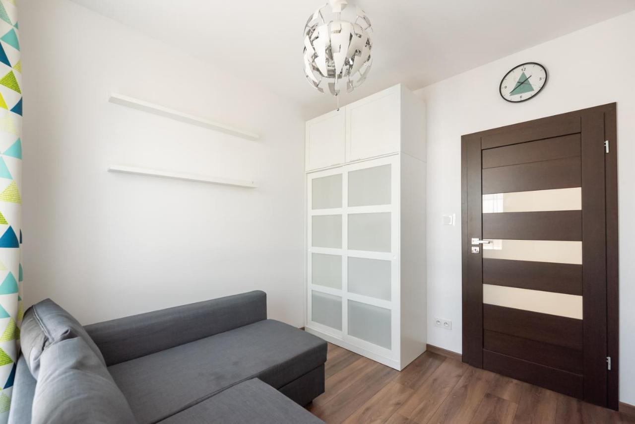Wilanow 2-bedroom Apartament *