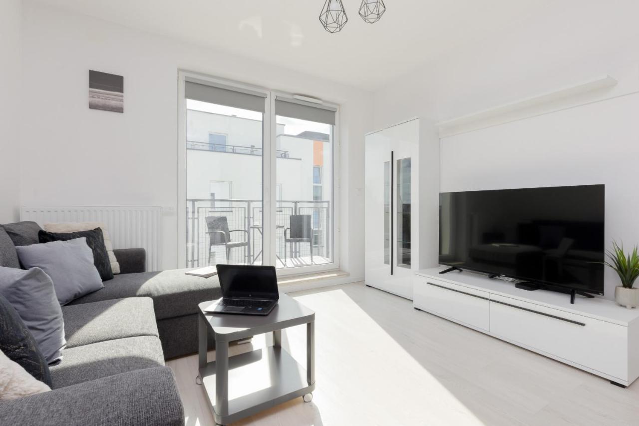 Szlachecka With Balcony & Parking By Renters *