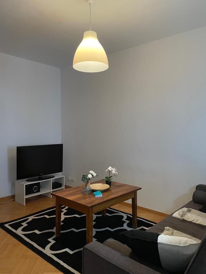 Apartment 11 *