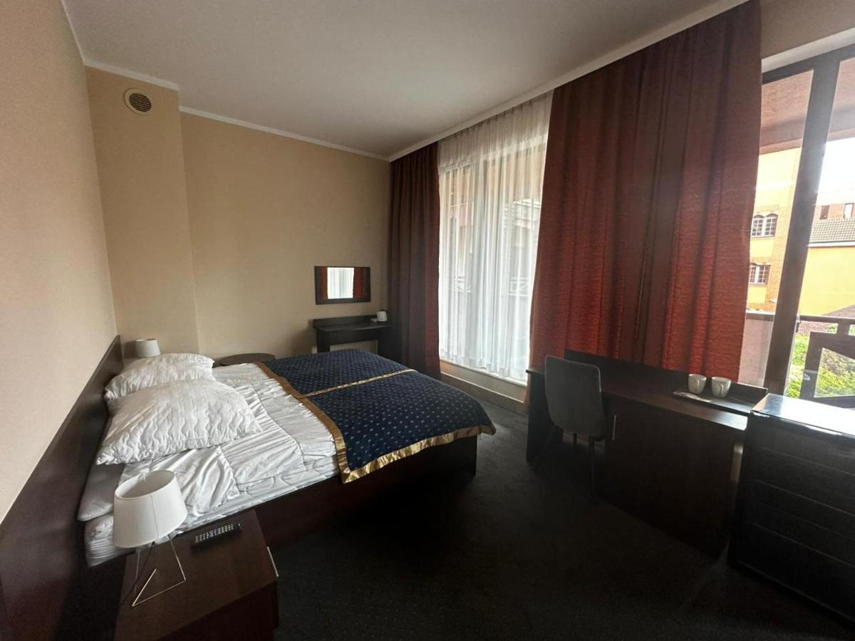 Albergue Bialoleka Premium - Free Parking & Wifi *
