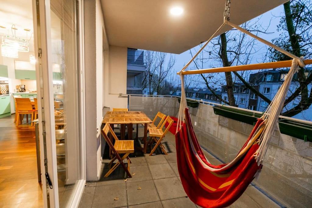 Apartment Stunning Apartment. Garage. Security. Mokotow Area Warsaw