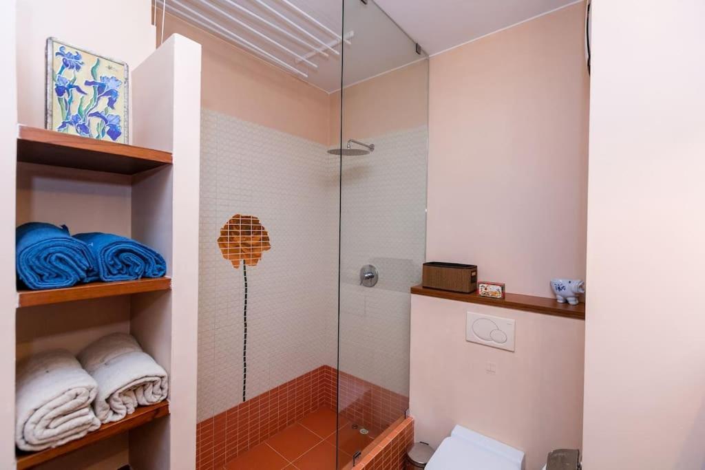 Stunning Apartment. Garage. Security. Mokotow Area Apartment