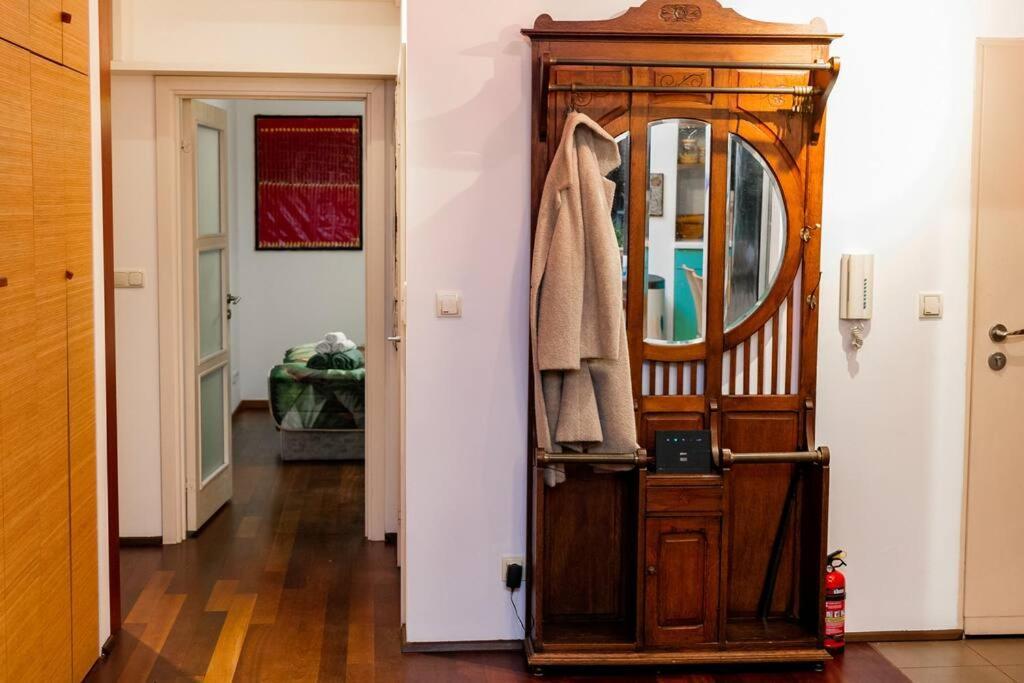 Stunning Apartment. Garage. Security. Mokotow Area *