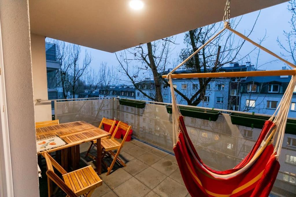 Apartment Stunning Apartment. Garage. Security. Mokotow Area