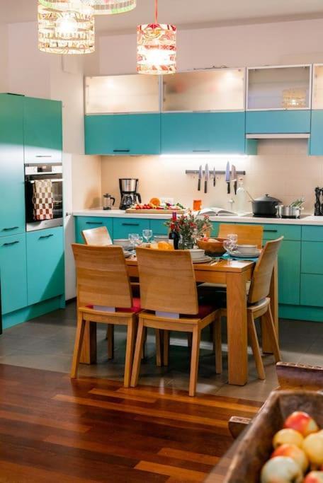 Apartment Stunning Apartment. Garage. Security. Mokotow Area Warsaw