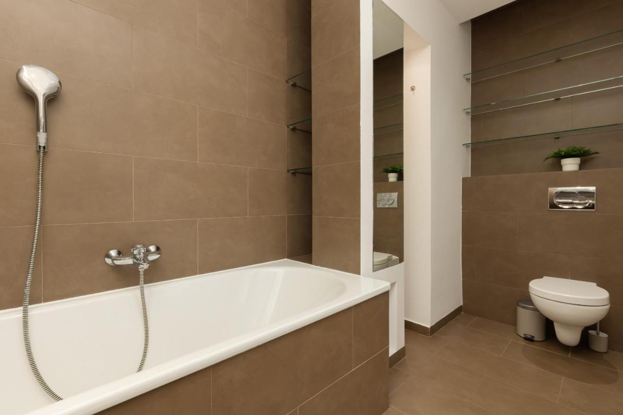 Old Mokotow Spacious Two-bedroom By Renters