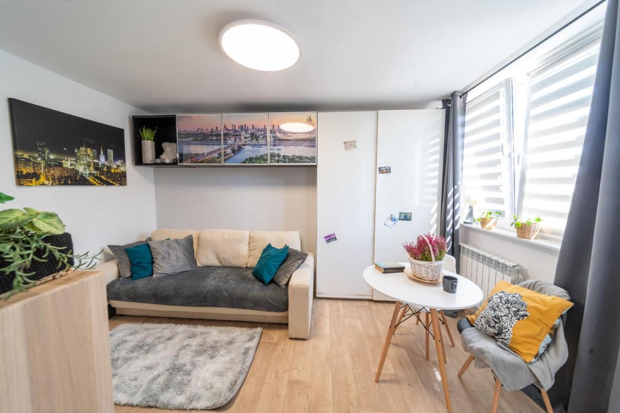 Metro Lux Apartment