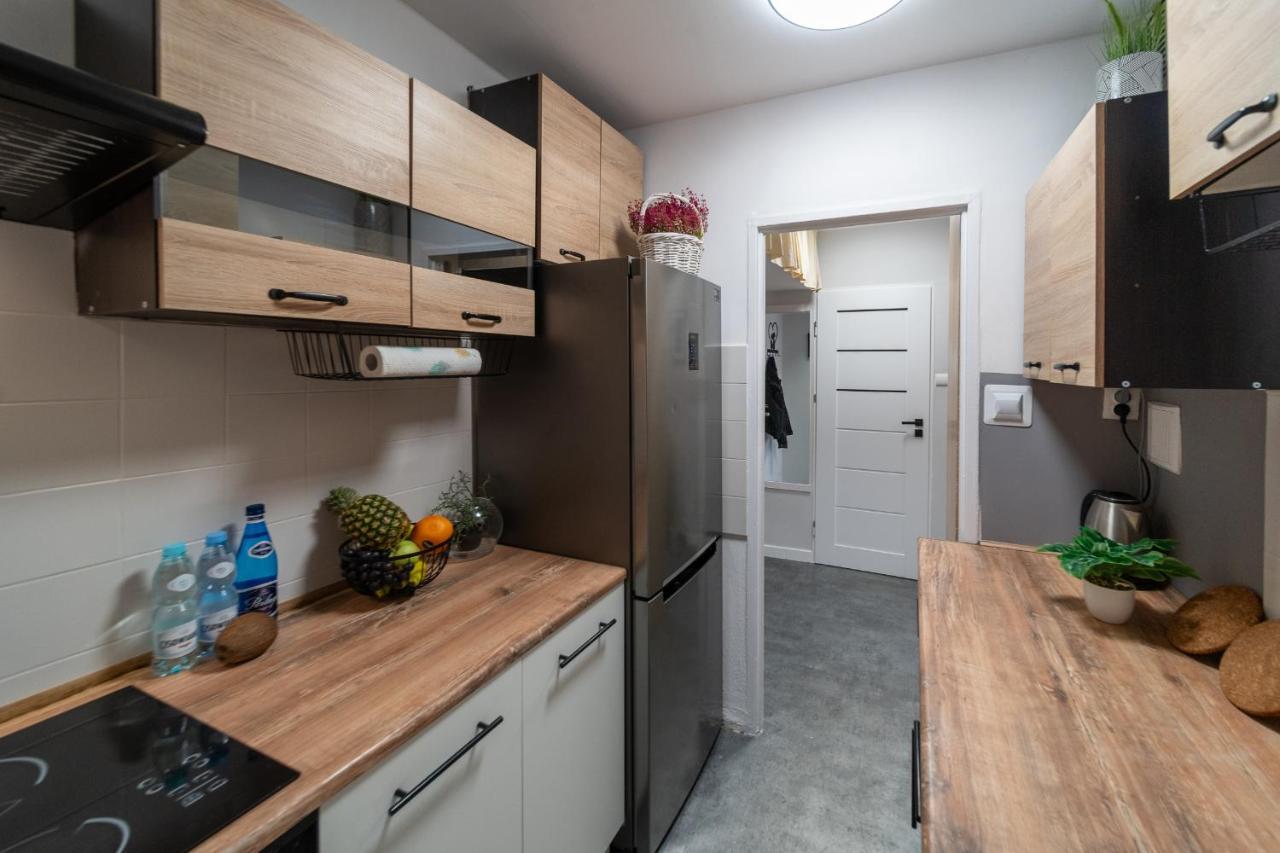 Apartment Metro Lux Warsaw