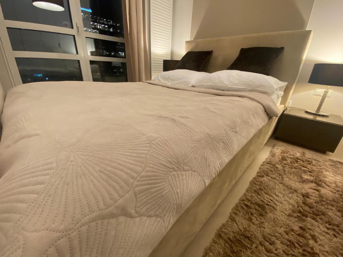 Platinum Towers Great View Balcony 1 Bedroom Warschau