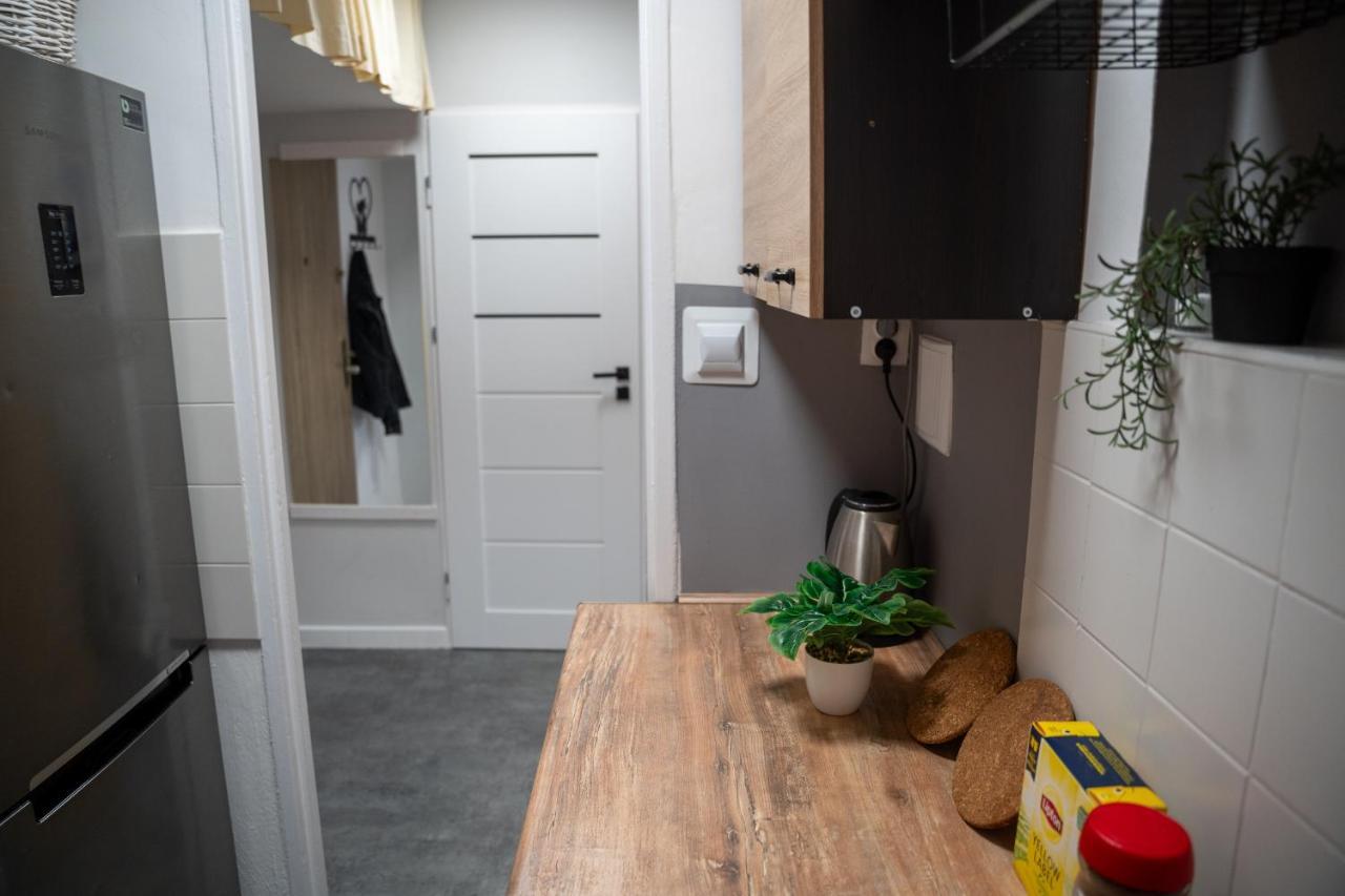 Metro Lux Apartment