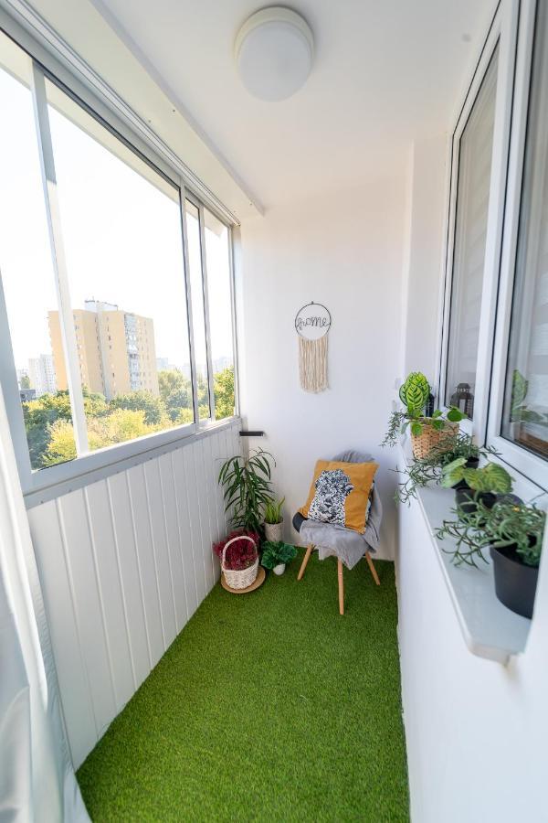 Metro Lux Apartament *