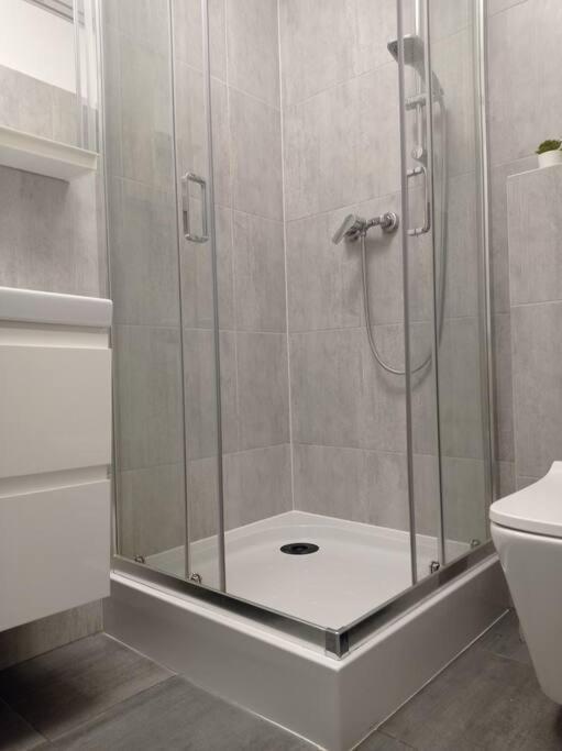 Apartment Studio Metro Targowek Mieszkaniowy *