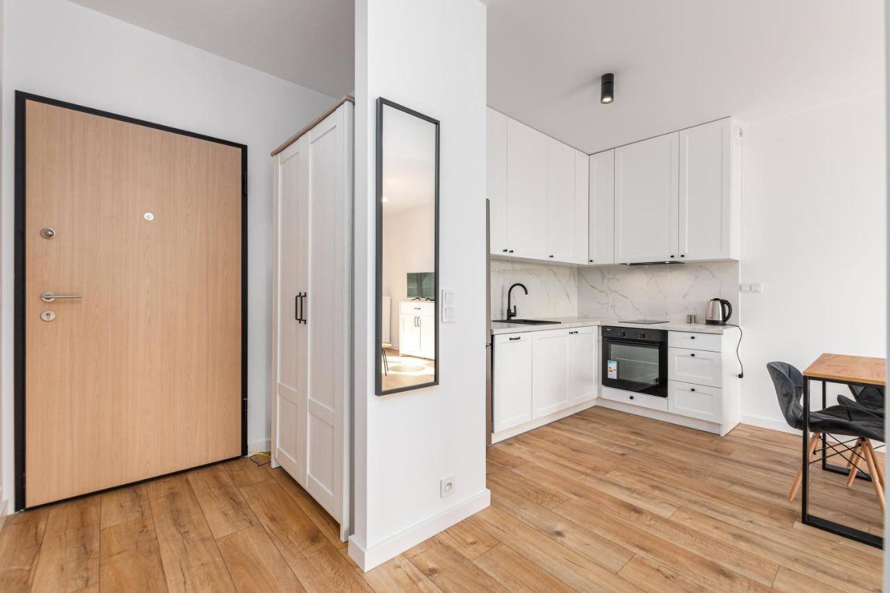 Nowy Sluzewiec 21 By Homeprime * Warszawa