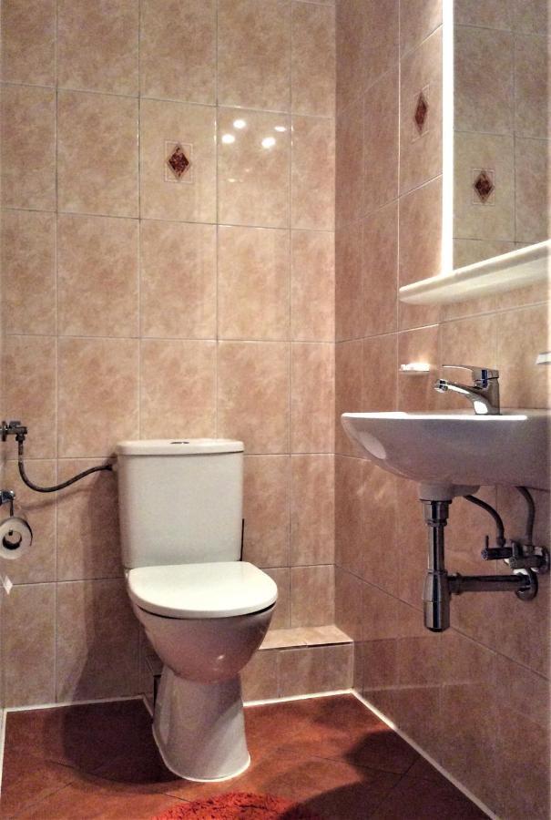 2 Sypialnie, 2 Lazienki, Taras, Apartment *