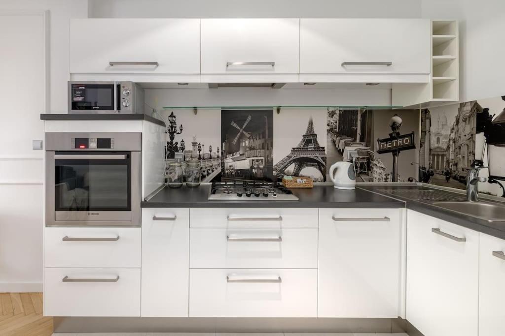 Specious Studio In The Old Town By Ecru