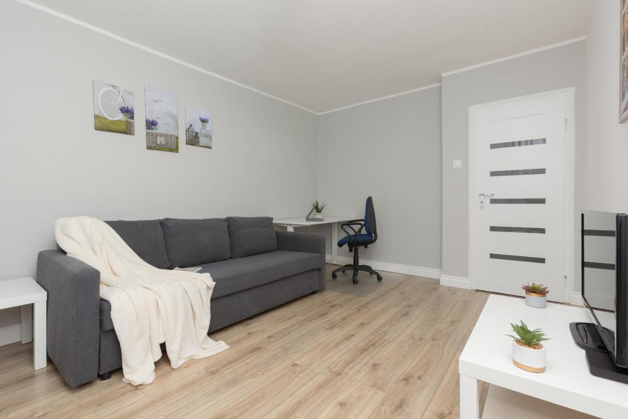 Praga Lukowska By Renters Apartment