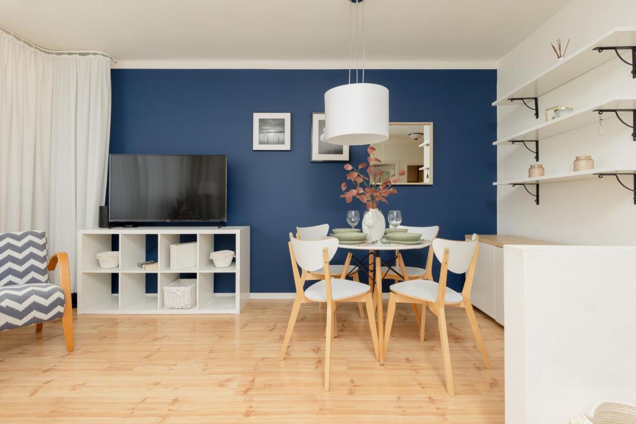 Central With Office By Renters Apartament