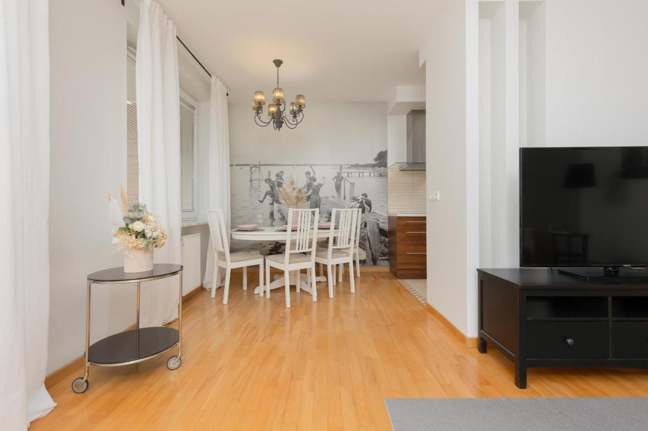Spacious Zawiszy Wola By Renters Apartament *