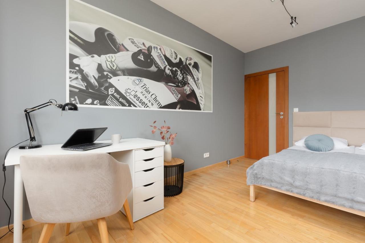 Apartament Spacious Zawiszy Wola By Renters