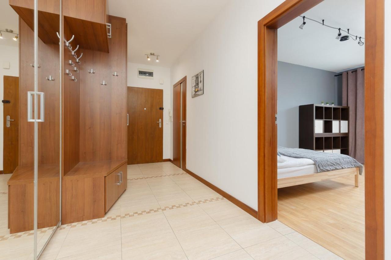 Spacious Zawiszy Wola By Renters Apartament Warszawa