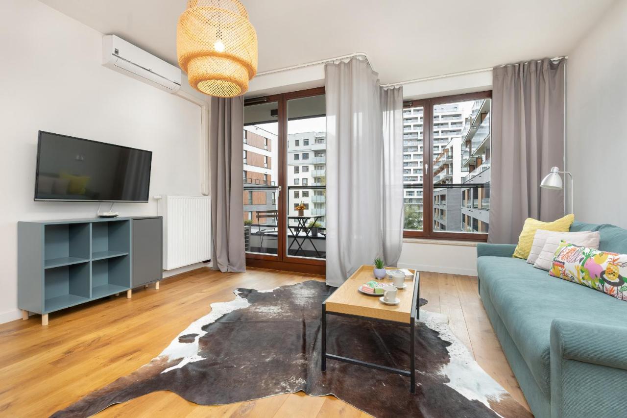 Siedmiogrodzka Air-conditioned With Balcony Wola By Renters Apartment Warsaw