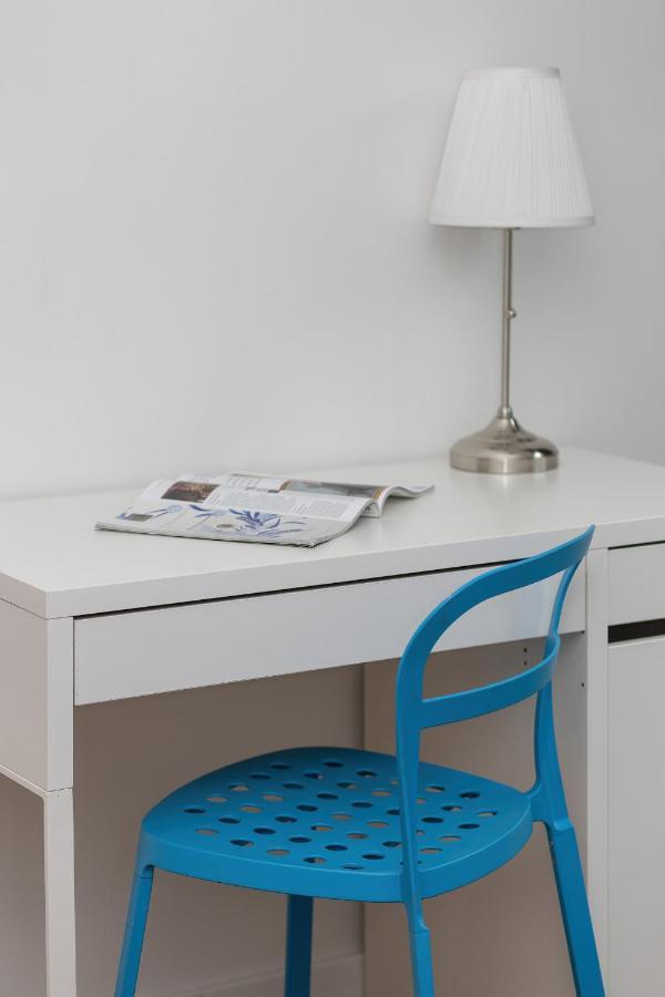 Apartment Siedmiogrodzka Air-conditioned With Balcony Wola By Renters Warsaw