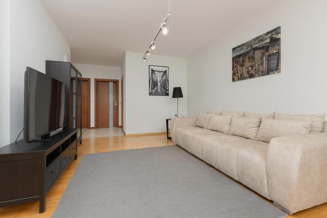 Spacious Zawiszy Wola By Renters Apartament Warszawa
