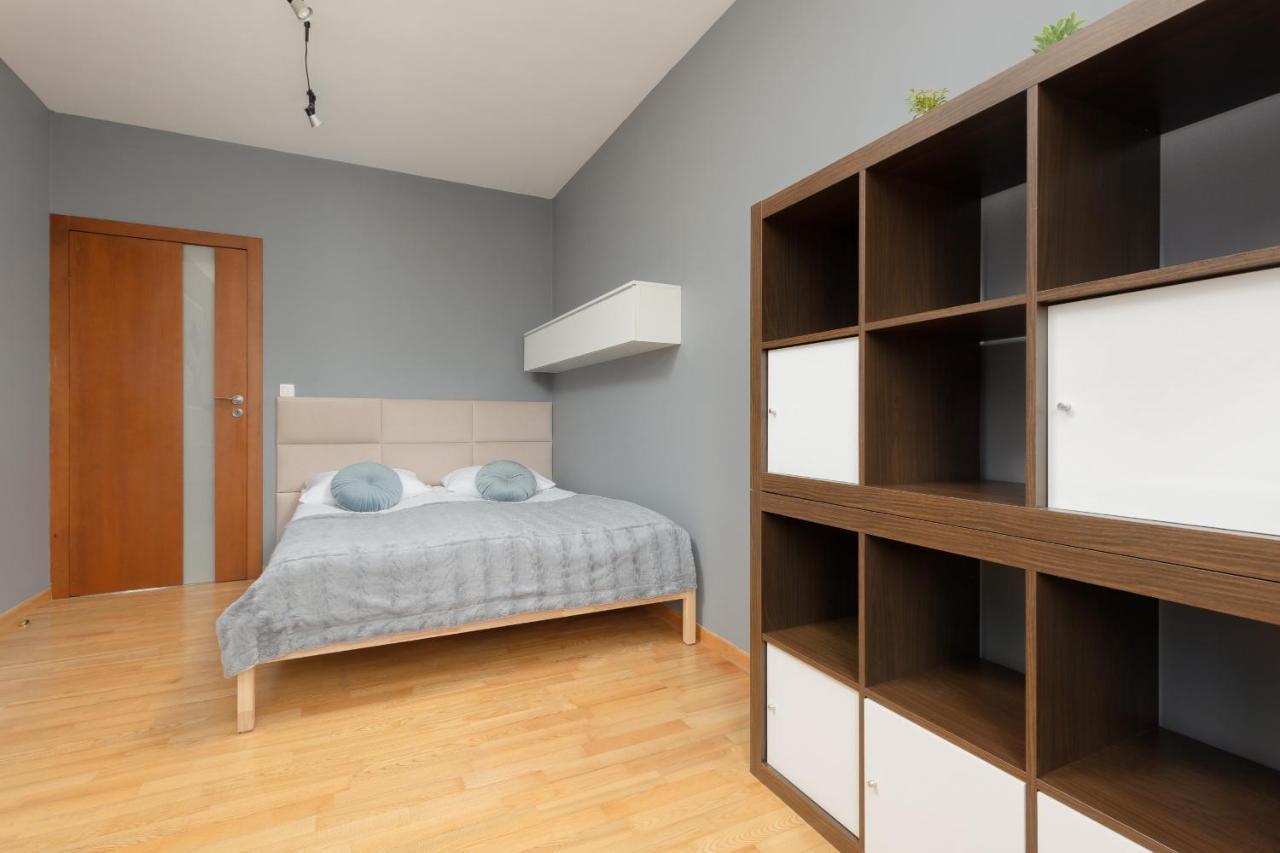 Spacious Zawiszy Wola By Renters * Warszawa