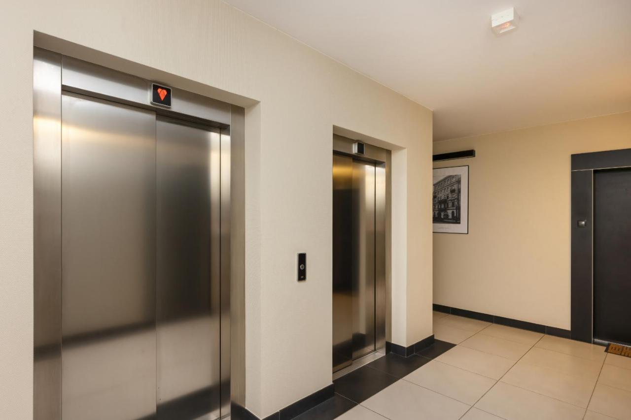 Apartment Siedmiogrodzka Air-conditioned With Balcony Wola By Renters