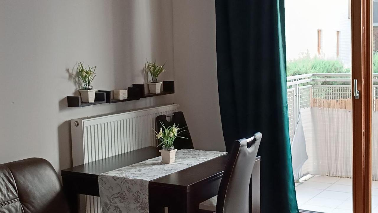 Apartment Apartament Na Woli Warsaw