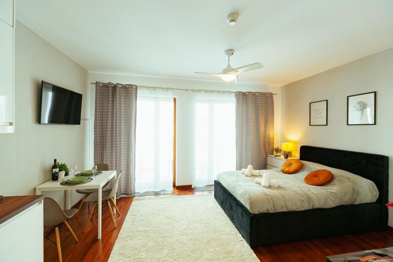Pawia 51 - Piekny Wiok Na Centrum Warszawy - Duzy Balkon - Smart Tv 55 Cali Wifi - Good Căn hộ