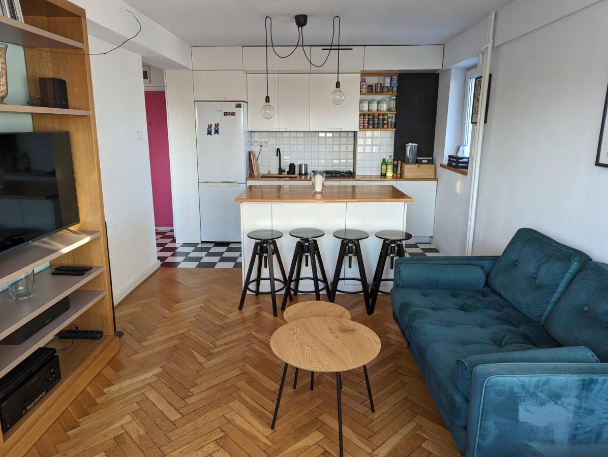 Apartment The Pink Door