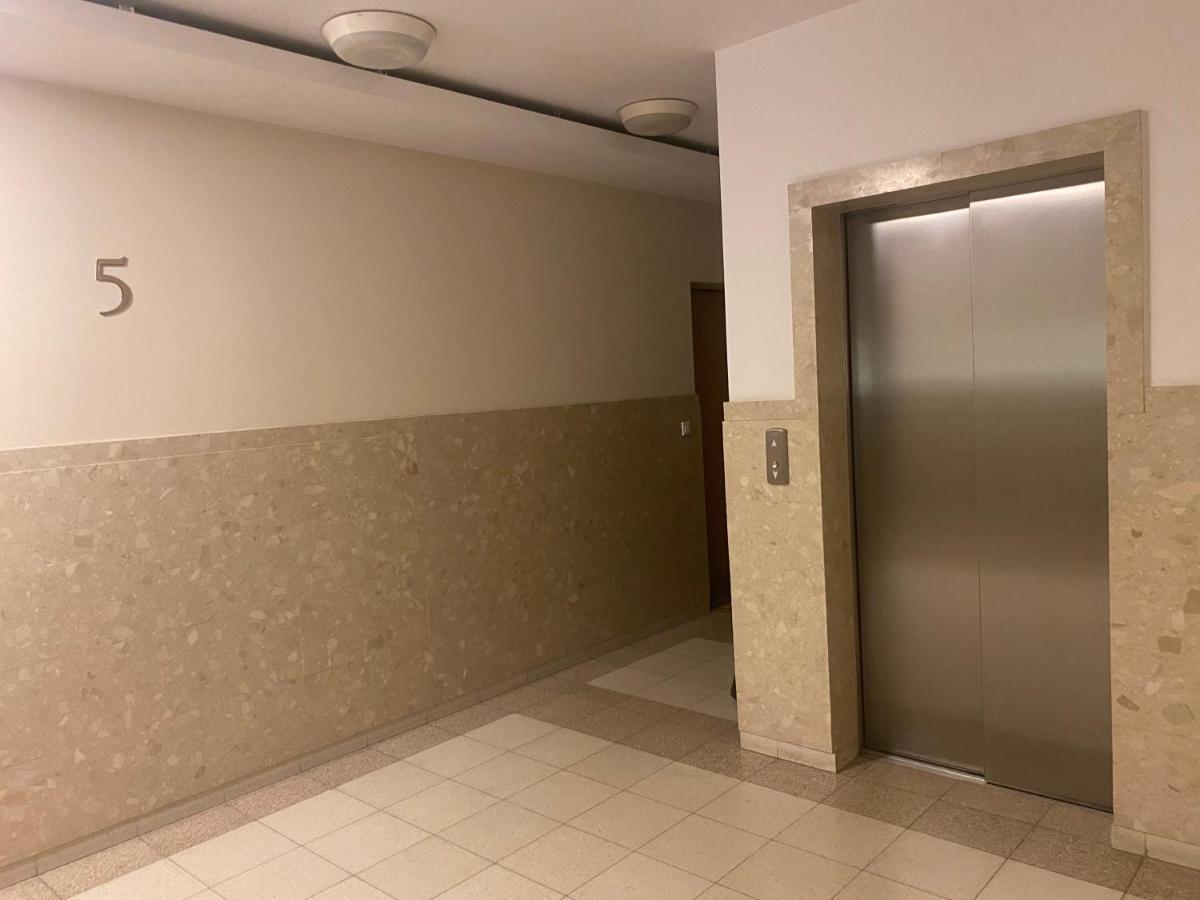Căn hộ Komfortowy Na Florianskiej, Park Praski, Dw Wilenski,w Odleglosci Spaceru Od Starego Miasta, Milo Widziec Gosci Ze Zwierzetami *