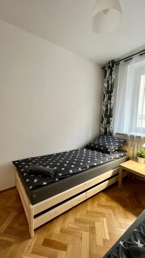Krucza Hostel *
