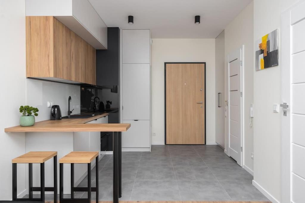 1-bedroom Mokotow By Ecru Wwa42 Apartament *