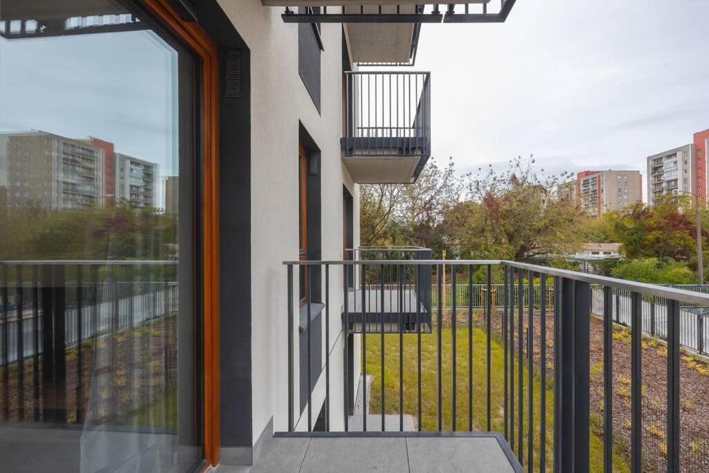 1-bedroom Mokotow By Ecru Wwa42 *