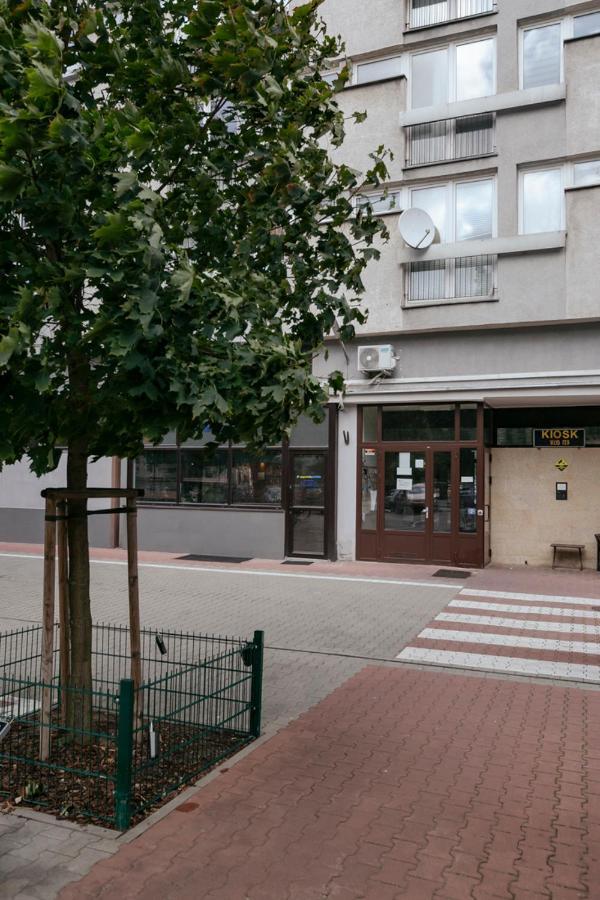 Przechodnia 2 Yellow: Free Parking, Work-friendly, Smart Tv
