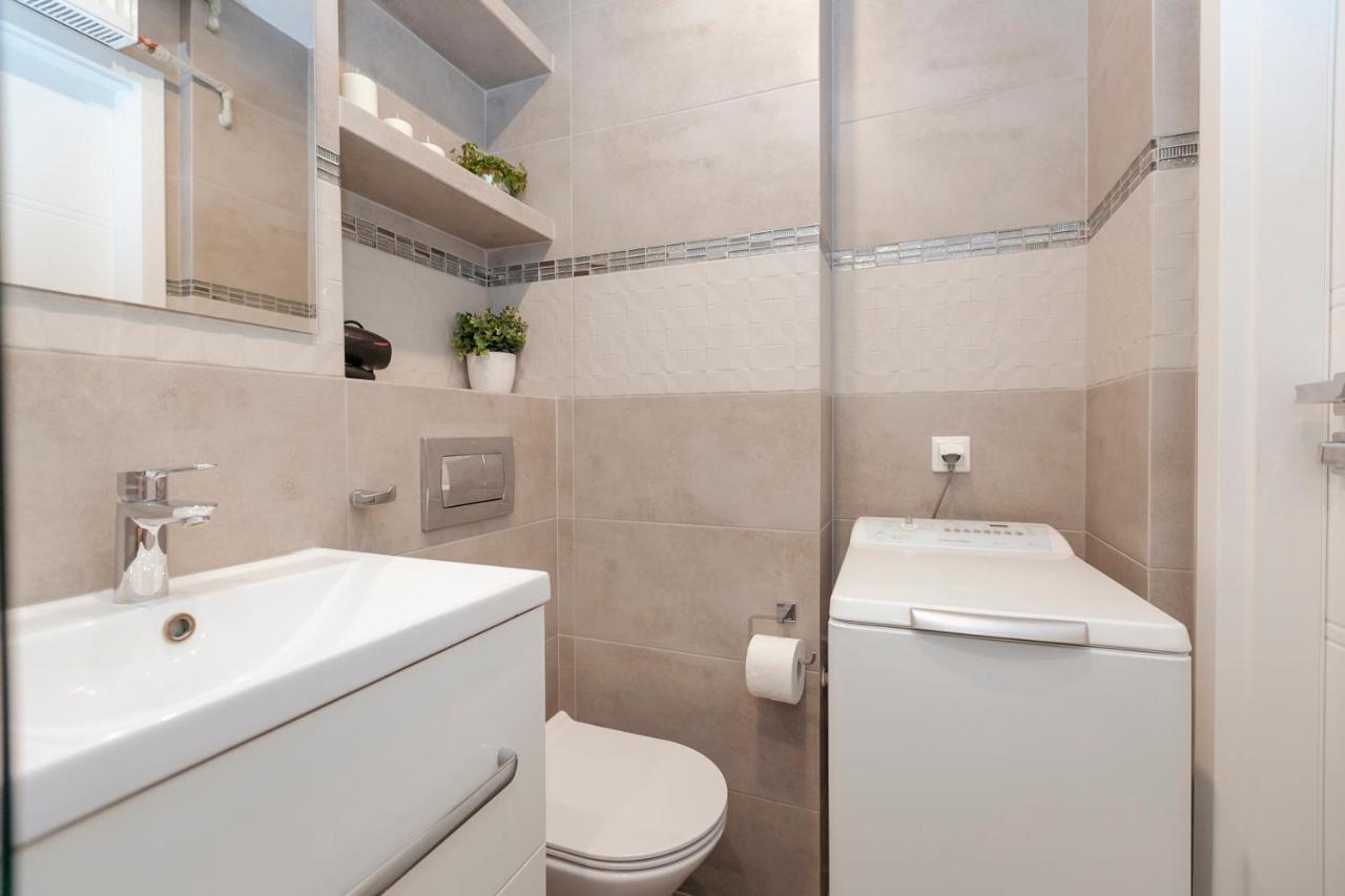 Przechodnia 2 Yellow: Free Parking, Work-friendly, Smart Tv Apartamento *
