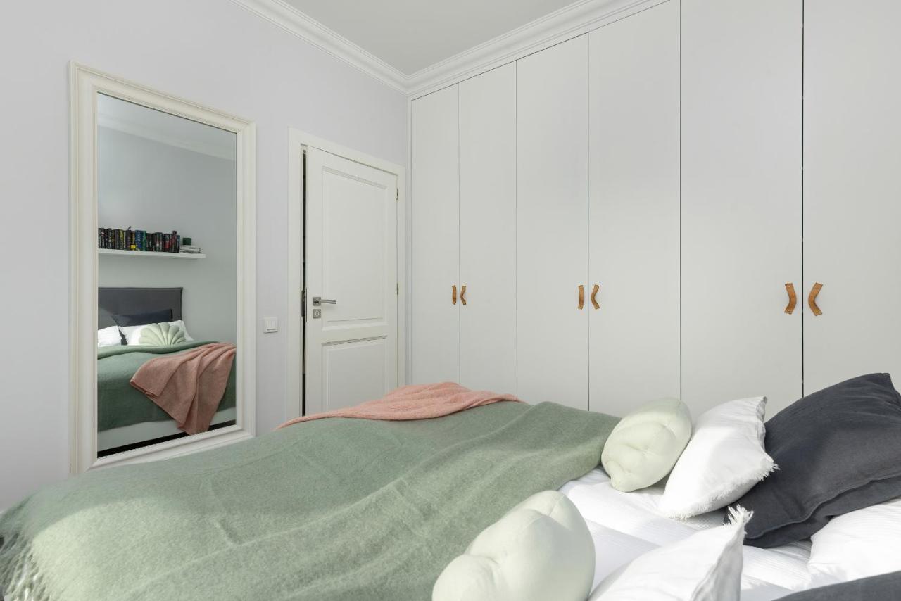 Căn hộ Cozy Gieysztora Wilanow By Renters *