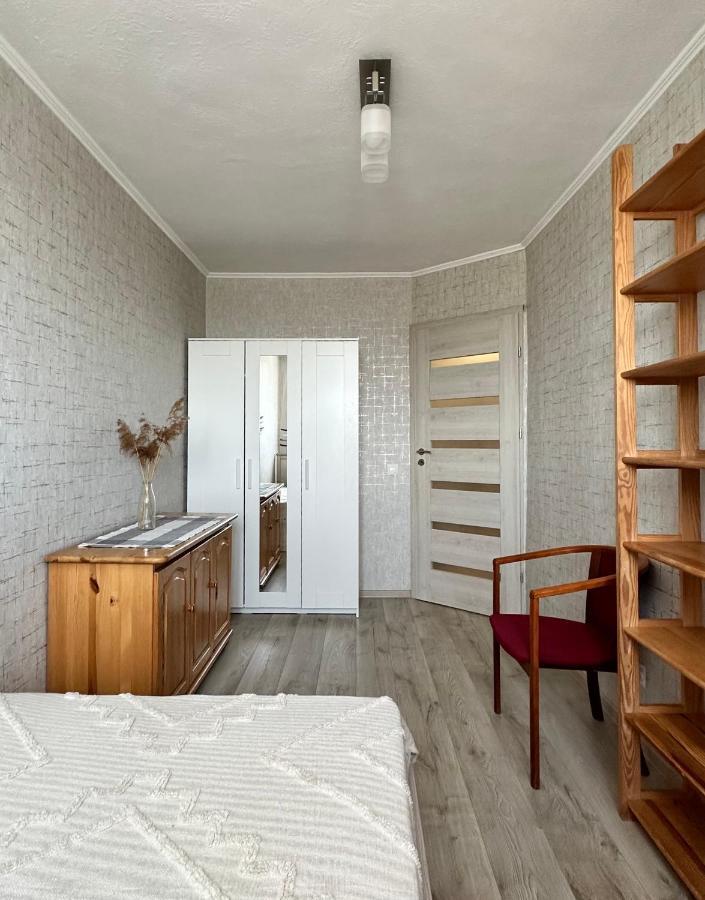 Ochota Apartment *